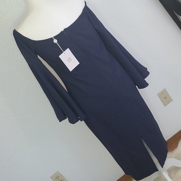 NWT Wayf navy dress with bell sleeves small - Picture 5 of 9